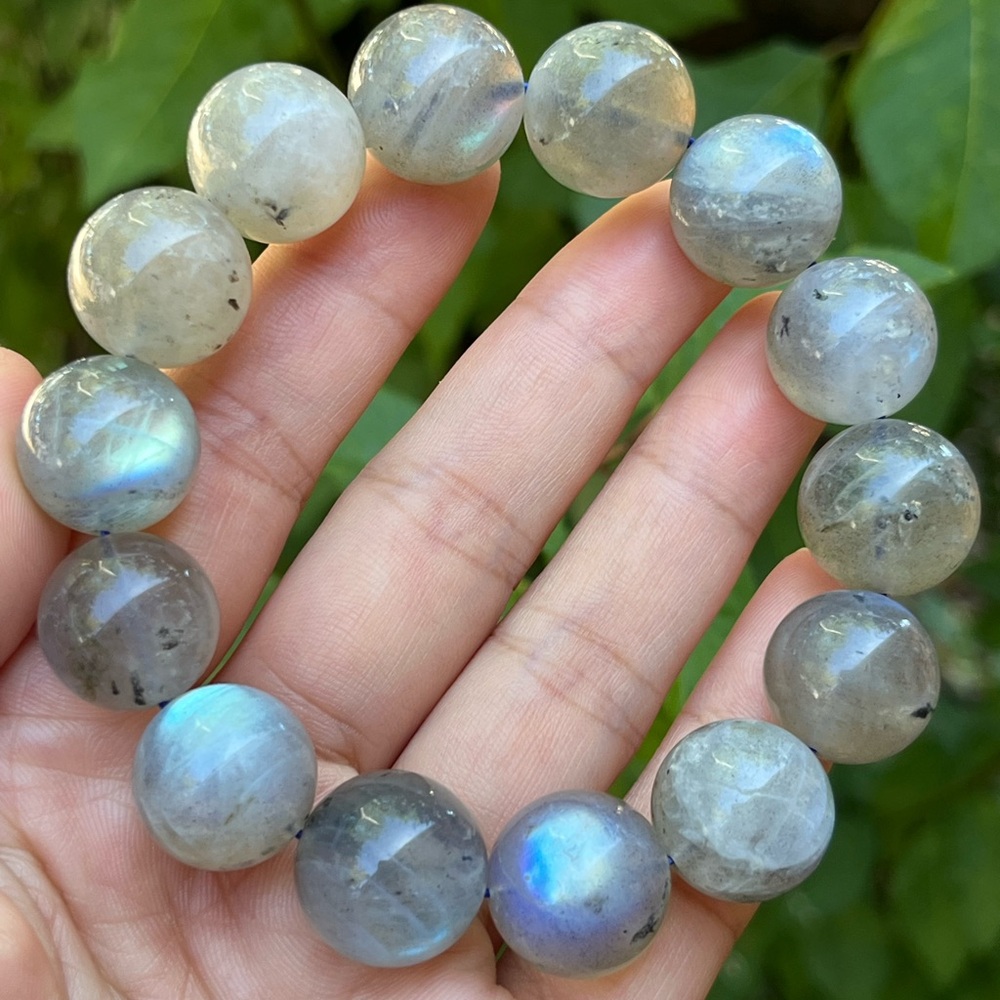 16mm chunky stretchable flashy labradorite bracelet